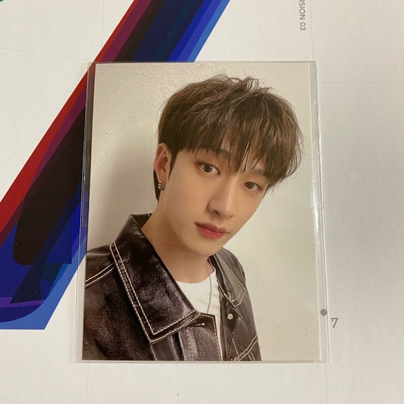 Other - stray kids bangchan official photocard unopened